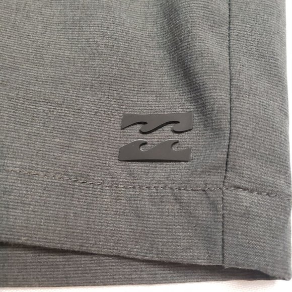 Billabong Dark Grey Chino Shorts Size 30 - Picture 2 of 4